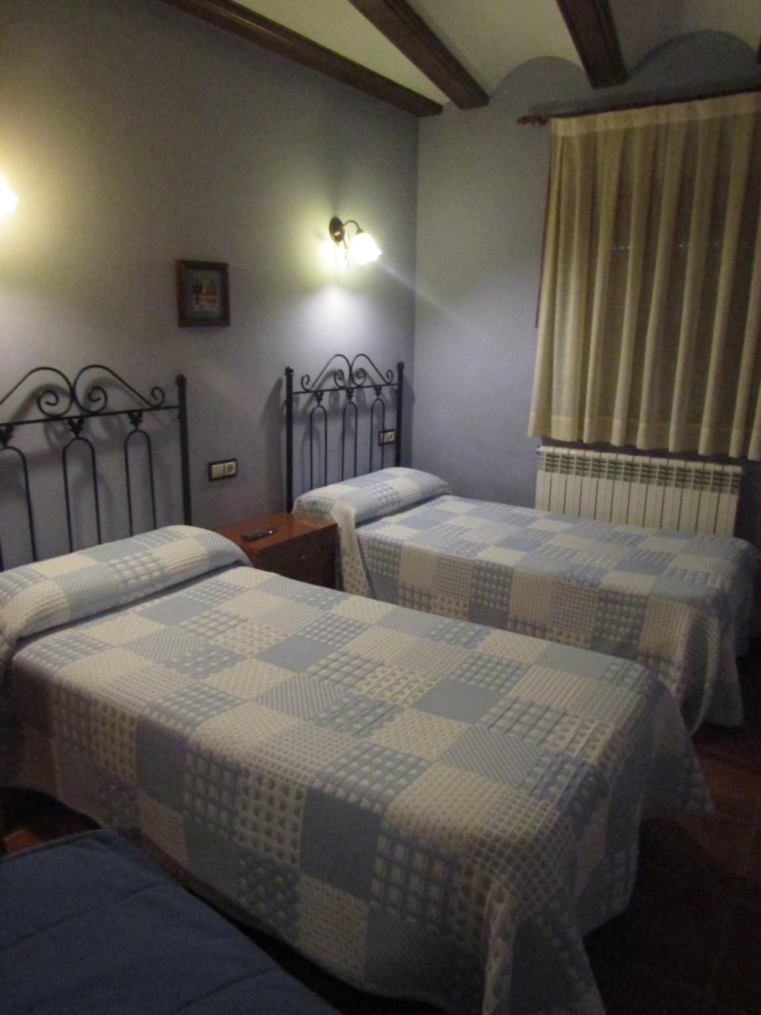 Hostal Paquita Allepuz Room photo
